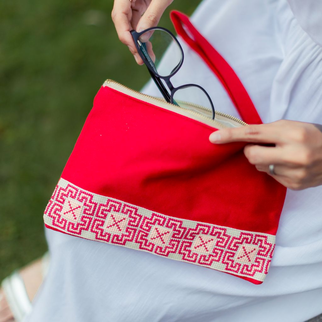 Safa Tatreez Pouch - Red